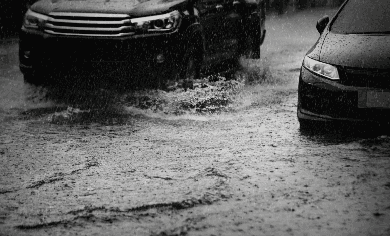 5-Ways-to-Prevent-Rainwater-Damage-to-Your-Car